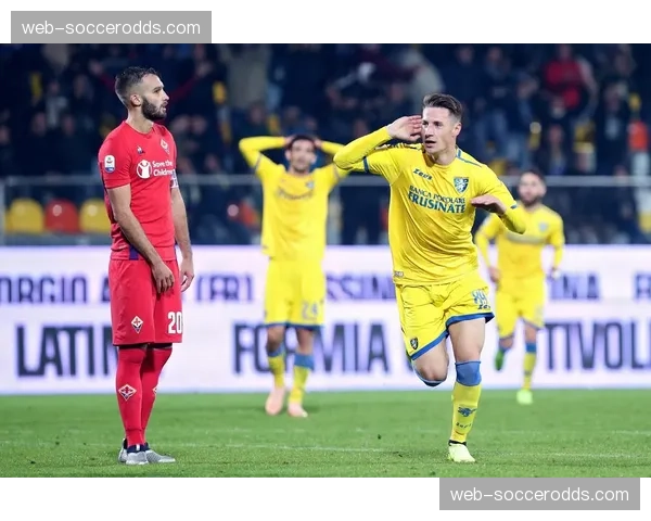 热那亚2-2战平弗洛西诺内，两队共完成43次抢断，比赛屡屡中断